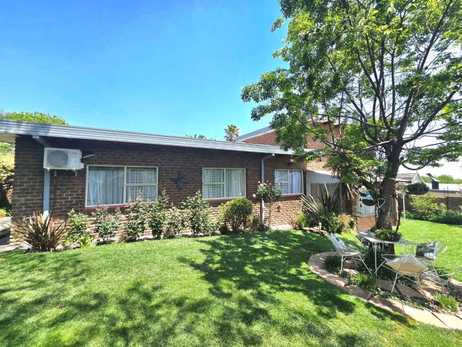 4 Bedroom Property for Sale in Panorama Free State